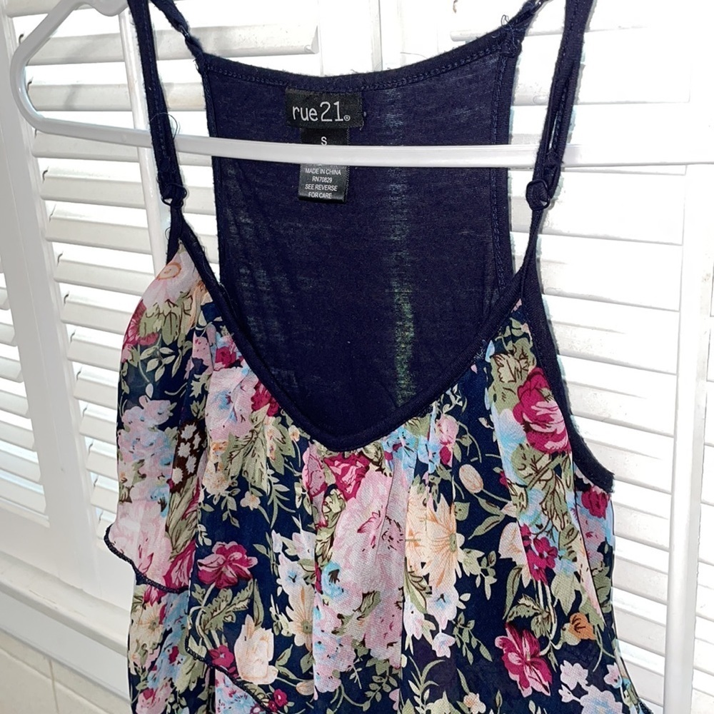 Rue 21 floral ruffle tank with solid blue back - Picture 2 of 3